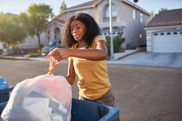 Best Furniture Removal Near Me  in Emeryville, CA